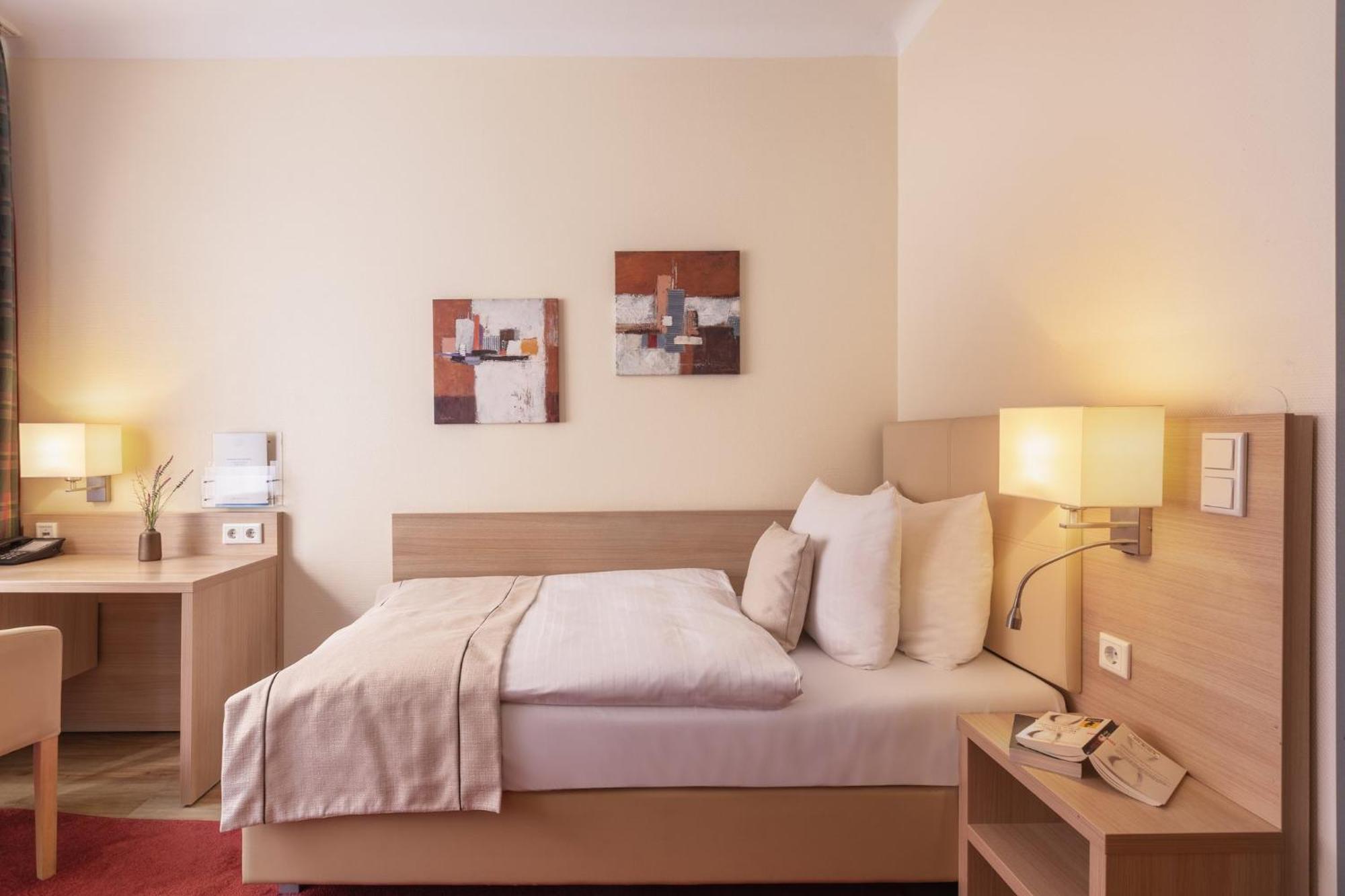 Garner Hotel Hamburg - Wandsbek Marktplatz Kültér fotó